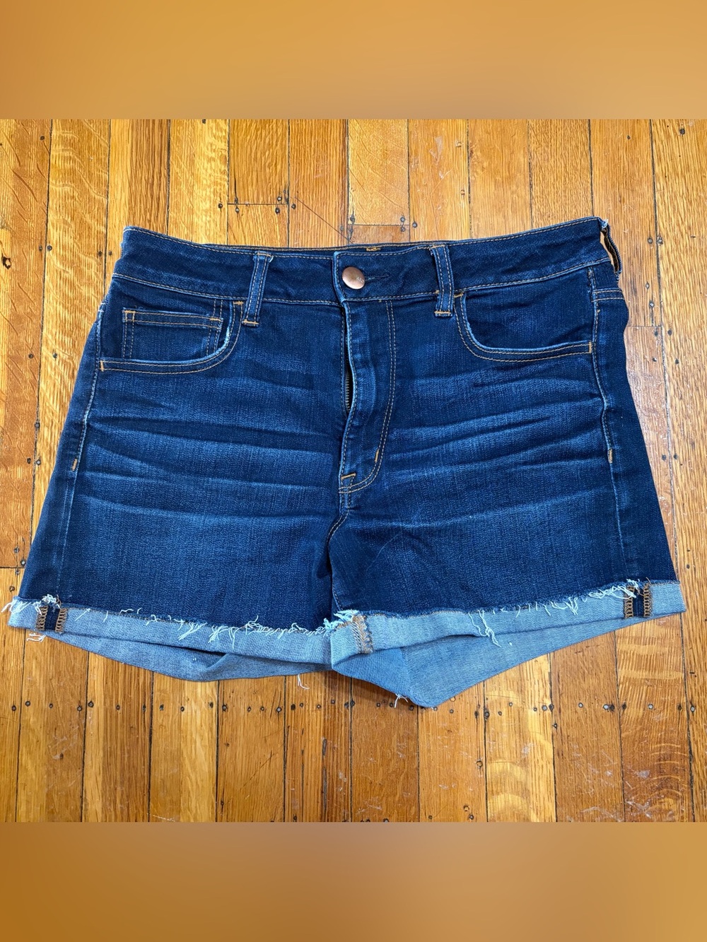 American Eagle Outfitters Hi Rise Shortie